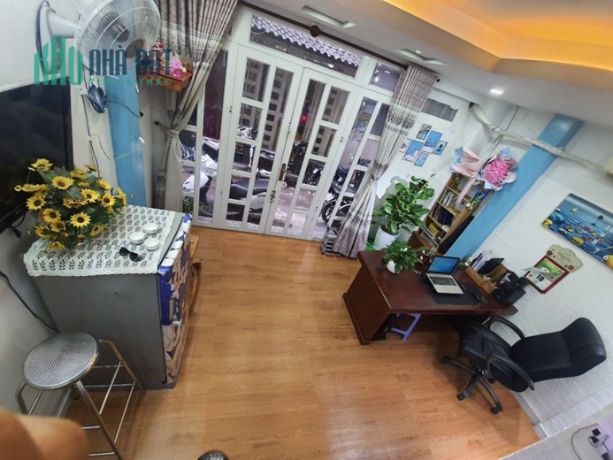 Hàng Hiếm Tân Bình, Vị trí đắc địa, ngang 4.5m, 4 tầng nhỉnh 3 tỷ