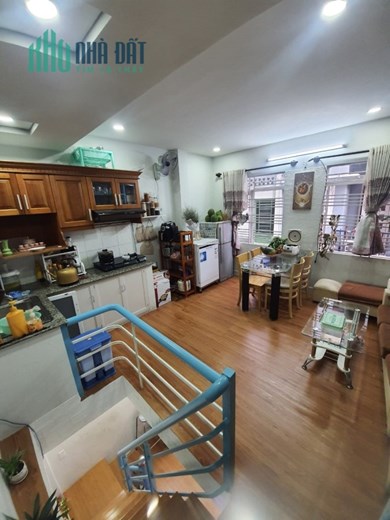 Hàng Hiếm Tân Bình, Vị trí đắc địa, ngang 4.5m, 4 tầng nhỉnh 3 tỷ