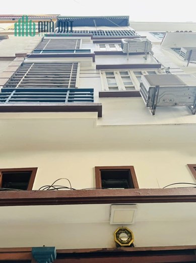 Bán nhà Lĩnh Nam, Hoàng mai 30m2*4 Tầng giá 2.7 Tỷ
