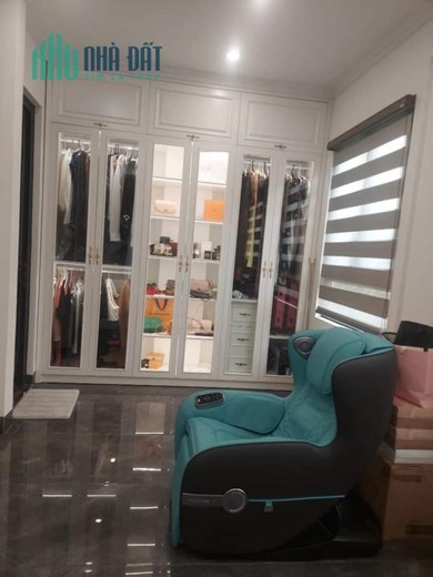Bán căn nhà full nội thất xịn thang máy tại mặt phố Kim Hoa, quận Đống Đa - Lô góc - Ô tô tránh -