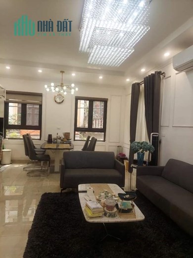 Bán căn nhà full nội thất xịn thang máy tại mặt phố Kim Hoa, quận Đống Đa - Lô góc - Ô tô tránh -