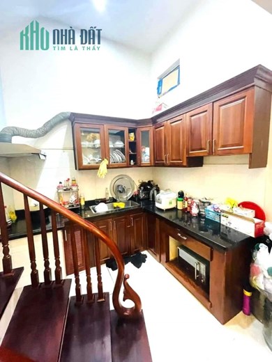 bán nhà phố Lê Thanh Nghị HBT. 45m 4 tầng MT 4.1m 4.9 tỷ