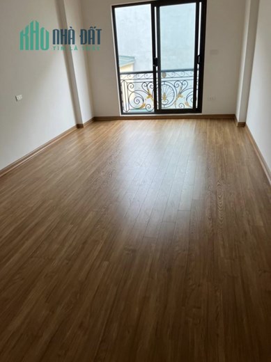 Bán căn nhà 137m2 phố Nghi Tàm, Tây Hồ Gara Ô tô tránh Kinh doanh vô đối 17.2 Tỷ