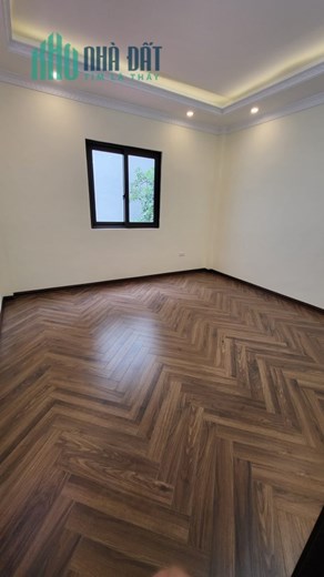 Bán căn nhà 137m2 phố Nghi Tàm, Tây Hồ Gara Ô tô tránh Kinh doanh vô đối 17.2 Tỷ