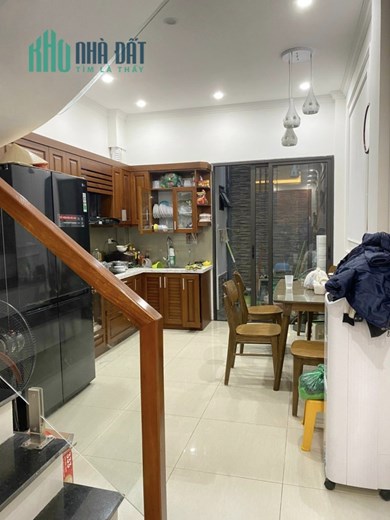 Bán biệt thự 138m2 phố Nghi Tàm, Tây Hồ Gara Ô tô thông Kinh doanh bất chấp 17.3 Tỷ