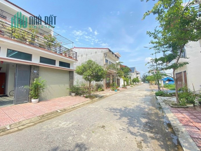 Bán lô 86m5, bìa cá nhân đất TĐC khối 9 Quán Bàu, TP Vinh