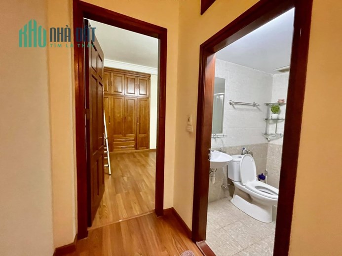 Bán nhà 43m2 phố Dân xây 5 ngủ Ô tô tránh 10m 4.4 Tỷ