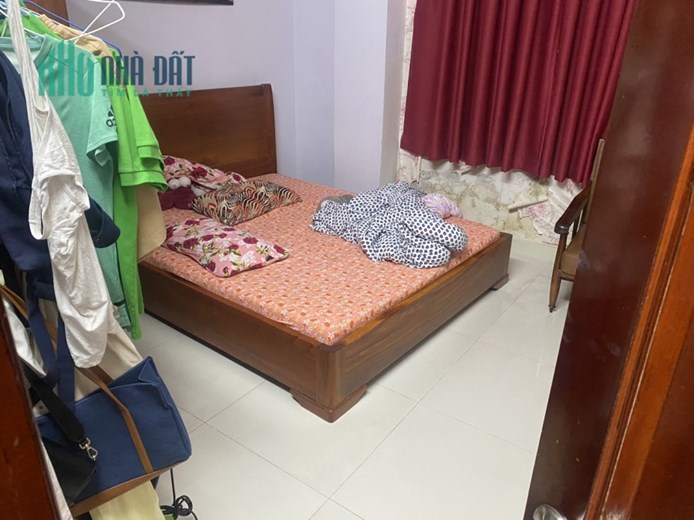 CẦN BÁN GẤP CHUNG CƯ CÁCH MẠNG THÁNG 8QUẬN 3 78M2 GIA 2 TỶ 7