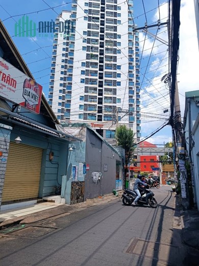 Bán nhà Mặt tiền Tân Thành Tân Phú 4,3 x 17 4 tầng mới đẹp.