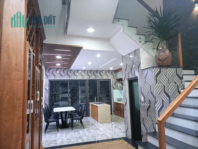NHÀ 3 TẦNG HỒ TRUNG LƯỢNG  - MỚI HOÀN THIỆN