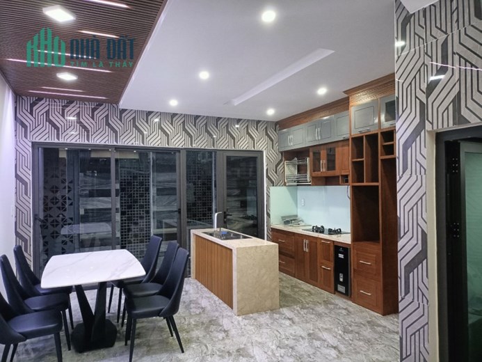 NHÀ 3 TẦNG HỒ TRUNG LƯỢNG  - MỚI HOÀN THIỆN