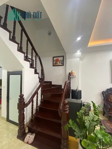 Bán nhà riêng Trần Thái Tông 5tỷ 2 , mua bán nhà riêng Dịch Vọng Hậu Cầu Giấy giá rẻ !