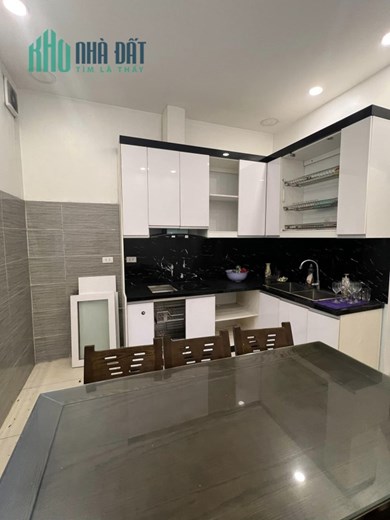 BÁN NHÀ BỒ ĐỀ 48M 4 TẦNG GIÁ 3 TỶ 6 NHÀ ĐẸP, FULL NỘI THẤT  CÁCH Ô TÔ TRÁNH 10M.
