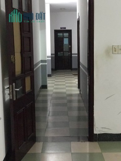 Cho thuê nhà mặt tiền, gần cầu vượt Ngã Ba Huế