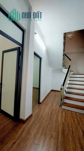 Bán Nhà Trần Khát Chân, 38m x 4 tầng, 4 tỷ, lô góc, ngõ thông