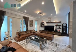 ⚜️ Bán Nhà Mặt Phố Cửa Nam, Hoàn Kiếm, 120m2 5T MT 4.5m, Chỉ 73 Tỷ ⚜️