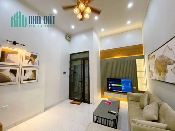 Có 1 không 2 bán nhà quận Đống Đa phố Thịnh Hào 30m 4 tầng MT 4m nhà đẹp ở ngay nhỉnh 3 tỷ lh