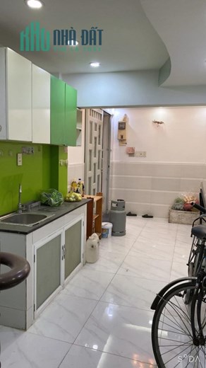 Bán nhà 5 tầng 3PN đẹp, Bạch Vân, Quận 5, 16m2, chỉ 2.2 tỷ TL