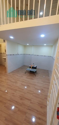 Bán nhà 3 tầng 2PN đẹp, Trần Phú, Quận 5, 21m2, chỉ 2.4 tỷ TL