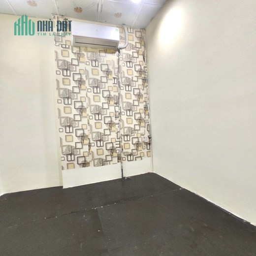 Bán nhà 3 tầng 2PN đẹp, Trần Phú, Quận 5, 21m2, chỉ 2.4 tỷ TL