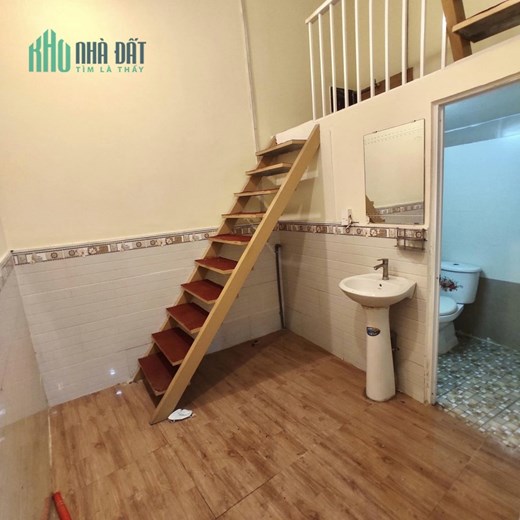 Bán nhà 3 tầng 2PN đẹp, Trần Phú, Quận 5, 21m2, chỉ 2.4 tỷ TL