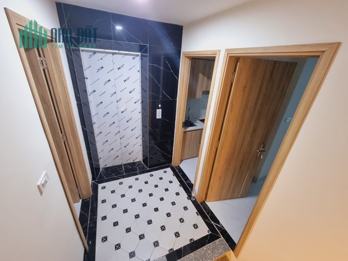 BÁN NHÀ NGUỄN TRÃI, THANH XUÂN 60M, 8T, MT 5M, GẦN PHỐ, KONH DOANH, 14.5 TỶ, 0937651883.