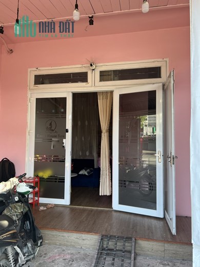 CẦN SANG LẠI MẶT BẰNG PHÙ HỢP KINH DOANH SPA, SALON TÓC, NAIL, MI, MAKE UP, GỘI ĐẦU