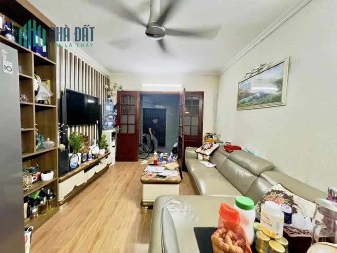 BÁN NHÀ NGÕ 66 TÂN MAI, MẶT NGÕ THÔNG, Ô TÔ TRÁNH 10M, NHÀ DÂN XÂY, 35M2 x 4 TẦNG, CHỈ HƠN 3 TỶ.