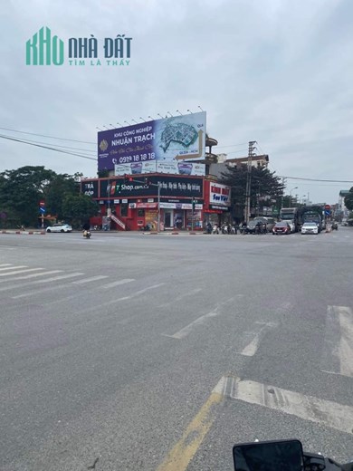Cần Bán 105m Full Đất Ở ODT Thị Trấn Xuân Mai Đường Thông Ô Tô Giá 2.2 Tỷ
