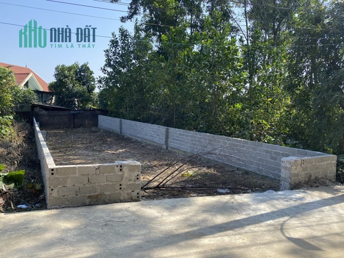 Cần Bán Gấp 138m Đất Thị Trấn Xuân Mai Đường Ô Tô Giá 1.2 Tỷ