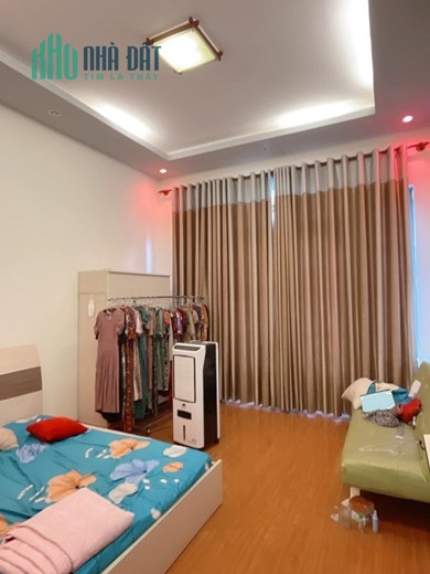 Bán nhà mật tiền kinh doanh ngay Tây Thạnh, Tân Phú, 100m2, 4 tầng
