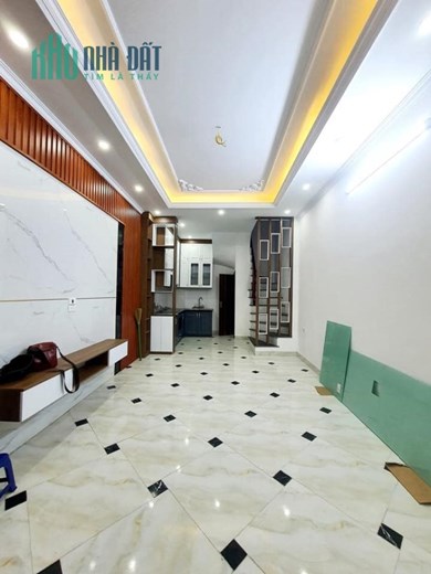Bán nhà Đặng Văn Ngữ 46m2 lô góc 5 tầng chỉ 4,4 tỷ đẹp ở luôn