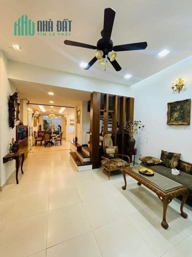 Bán gấp nhà dân xây phố Ỷ La, Dương Nội 46m2, 4 tầng sát ô tô giá 3.8 tỷ
