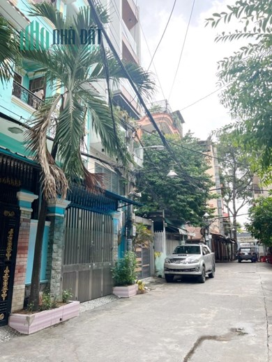 Cho thuê nhà 3 tầng hẻm xe tải đường Nguyễn Tri Phương P5Q10 - 17 Triệu