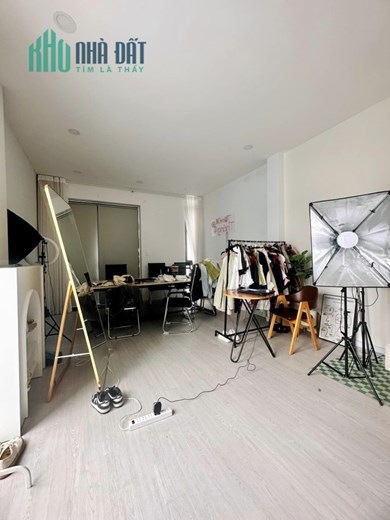 Bán nhà MT Huỳnh Văn Nghệ, 5x18m, 4 tầng ở, kinh doanh đỉnh chỉ 11 tỷ nhỉnh