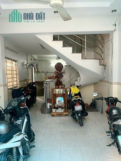 Nhà bán Bùi Minh Trực Phường 6 Quận 8 -  giá 4 tỷ 2