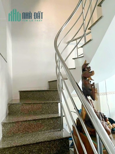 Nhà bán Bùi Minh Trực Phường 6 Quận 8 -  giá 4 tỷ 2