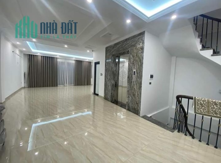 Bán toà văn phòng mới đẹp 8T thang máy Lạc Long Quân view Hồ Tây 27.5 tỷ