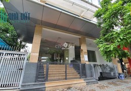 Cho thuê tầng 2 làm văn phòng mặt đường số 198 Trường Chinh, Đống Đa