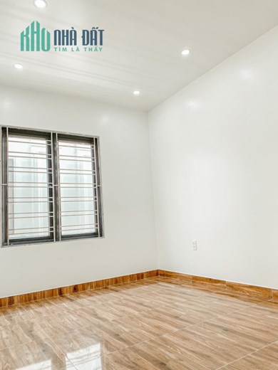 Chính chủ bán nhà đẹp 4 tầng khu Quán Nam đường Hoàng Ngọc Phách, diện tích 50m2, hướng Tây Tứ