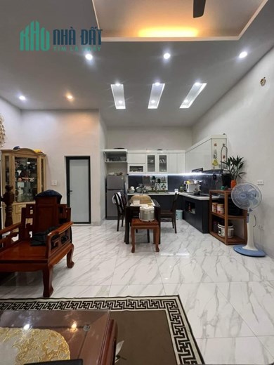 Bán gấp nhà Vũ Trọng Phụng 36m2, 3.5 tầng, ô tô kinh doanh giá nhỉnh 5 tỷ