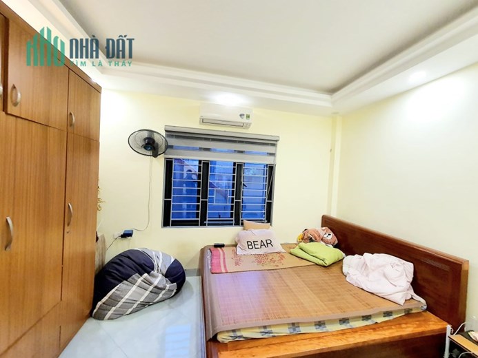 GARA Ô TÔ! BÁN NHÀ HOÀNG VĂN THÁI –TX, 48.3M2*4T, 2 THOÁNG, GIÁ 8.4 TỶ.