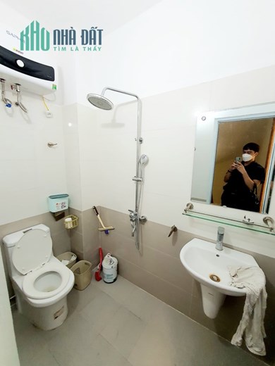 GARA Ô TÔ! BÁN NHÀ HOÀNG VĂN THÁI –TX, 48.3M2*4T, 2 THOÁNG, GIÁ 8.4 TỶ.