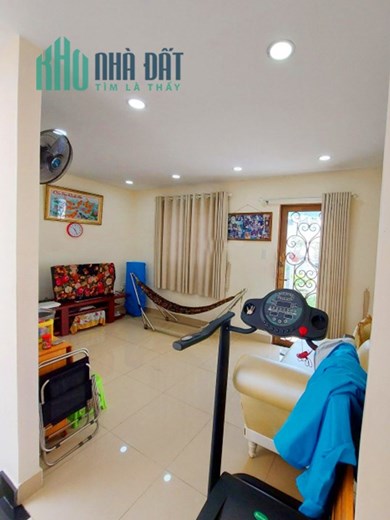 Bán nhà mặt tiền tại phường Bình Thọ, Thủ Đức - đường ôtô - lô góc - 2 tầng -  60m2 - giá 6 tỷ.