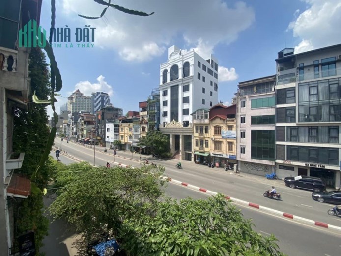 Bán nhà MP Nghi Tàm,Tây Hồ 40m2 x5Tầng, kinh doanh sầm uất, giá 10.2 tỷ 0969693855