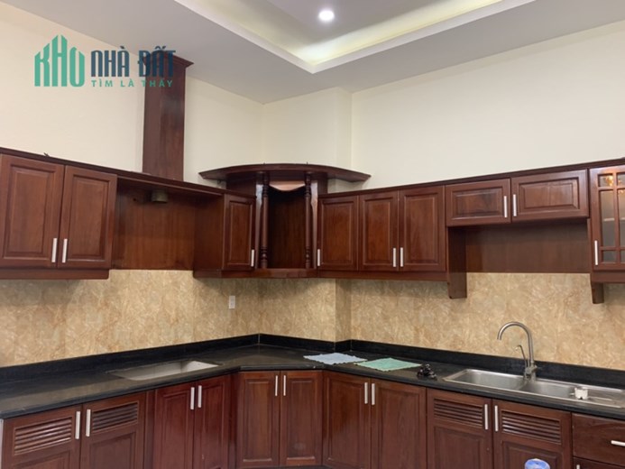 Bán nhà Mặt tiền đường Phạm Văn Xảo Quận Tân Phú. DT 4.5x21, 5 tầng. Giá 13.5 tỷ TL