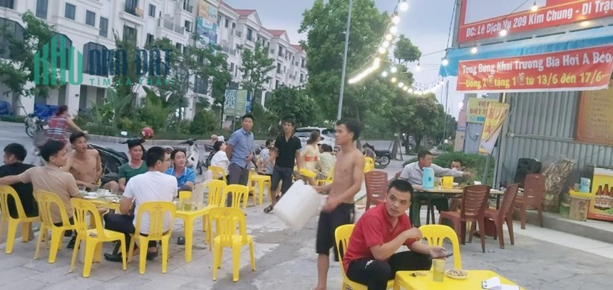 CẦN SANG NHƯỢNG QUÁN BIA HƠI CHÓ CHẶT