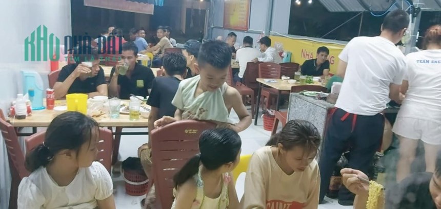 CẦN SANG NHƯỢNG QUÁN BIA HƠI CHÓ CHẶT