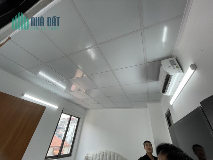 Bán nhà 5 tầng ngay Thanh Nhàn, Hai Bà Trưng 2 Tỷ đầy đủ nội thất.