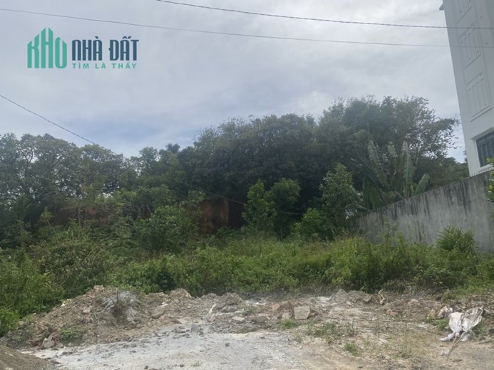 Cần vốn bán lô đất đường Hồ Xuân Hương, P.Tân Phú, Đồng Xoài, Bình Phước